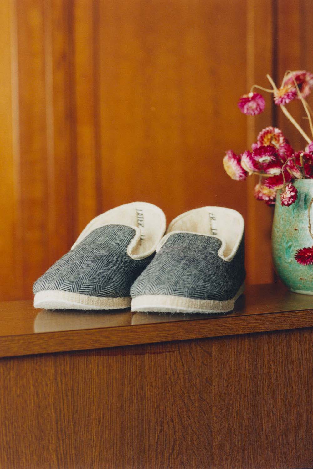 charentaises-chevrons-noirs-blancs