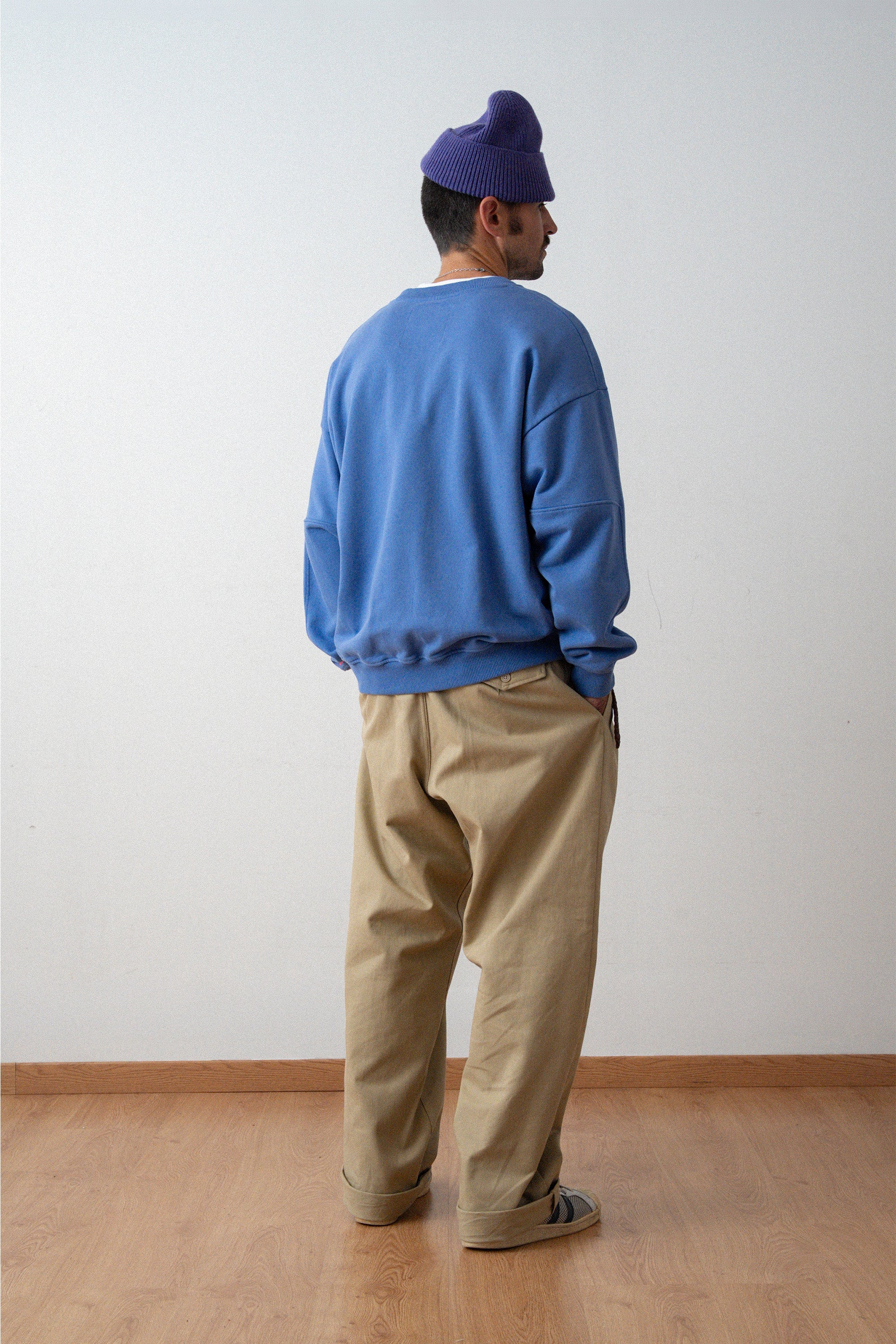 Crew neck sweatshirt