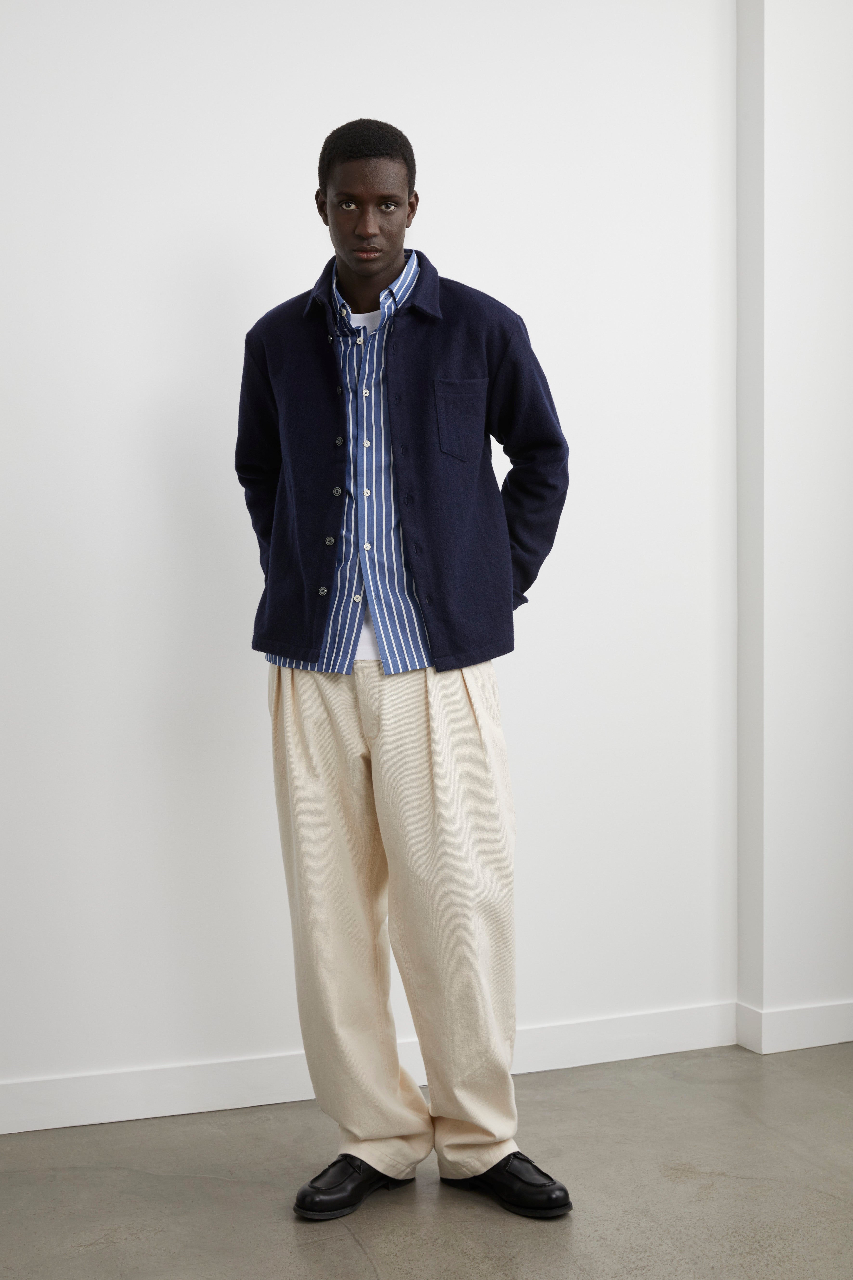 Surchemise en laine ÉPURE unie