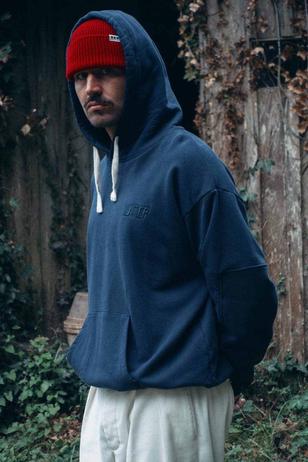 Sweatshirt à capuche en coton bio