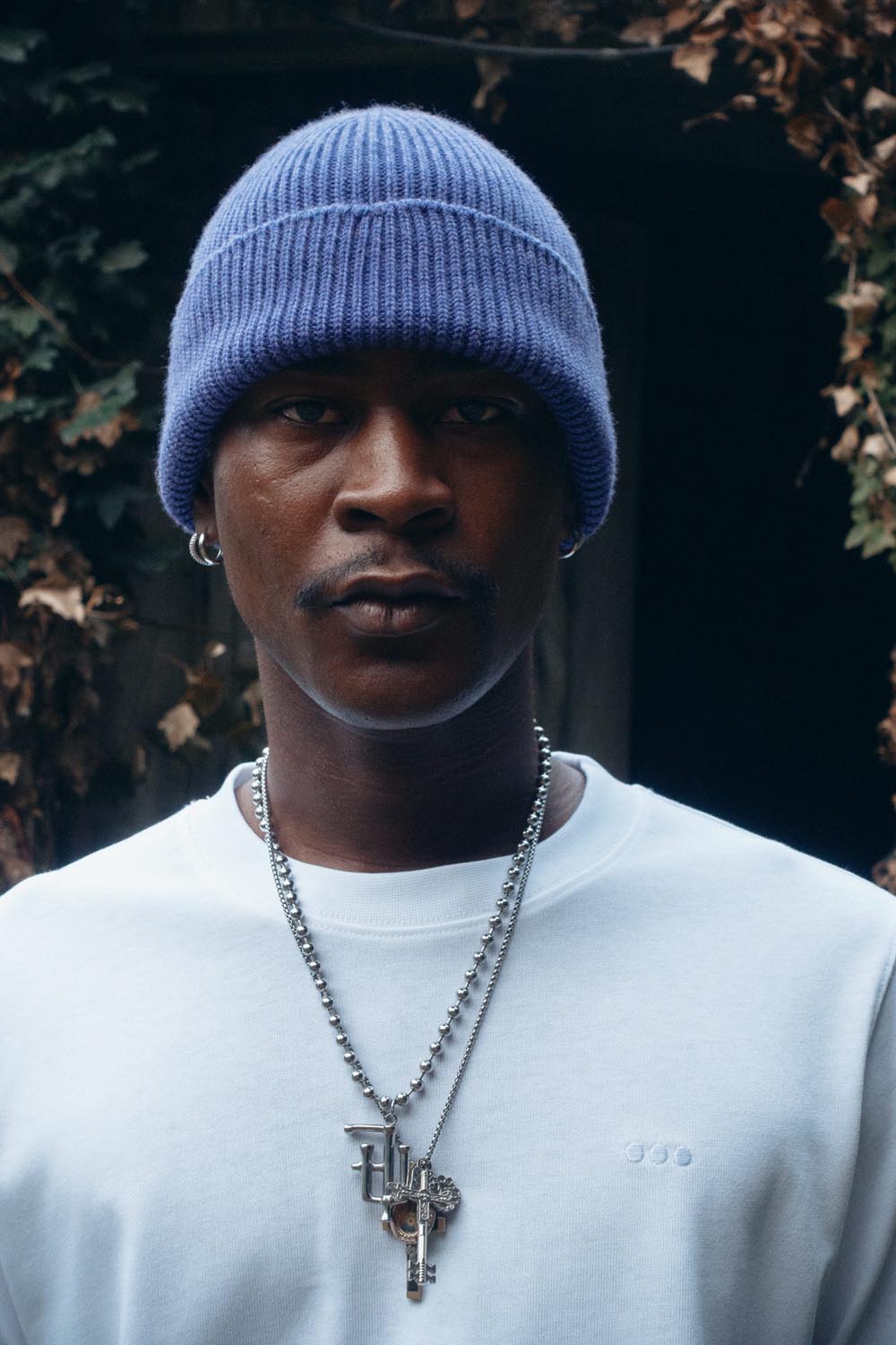 Thick white ESSENTIAL T-Shirt