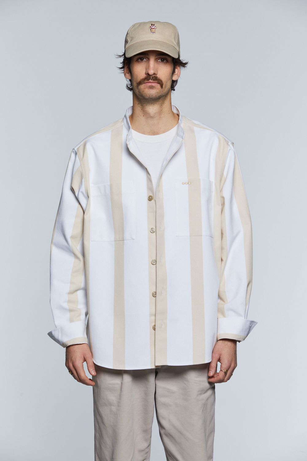Surchemise oversize à rayures beige et écru en coton recyclé pour homme