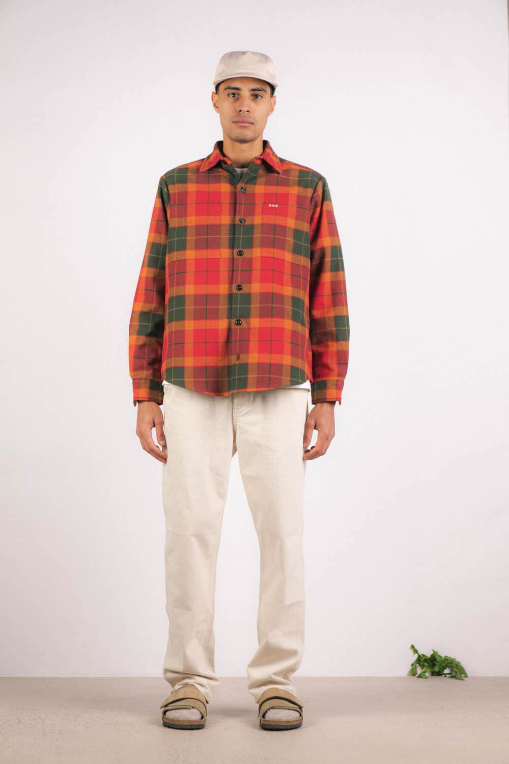 Chemise pour homme en flanelle à carreaux rouges et oranges recyclée