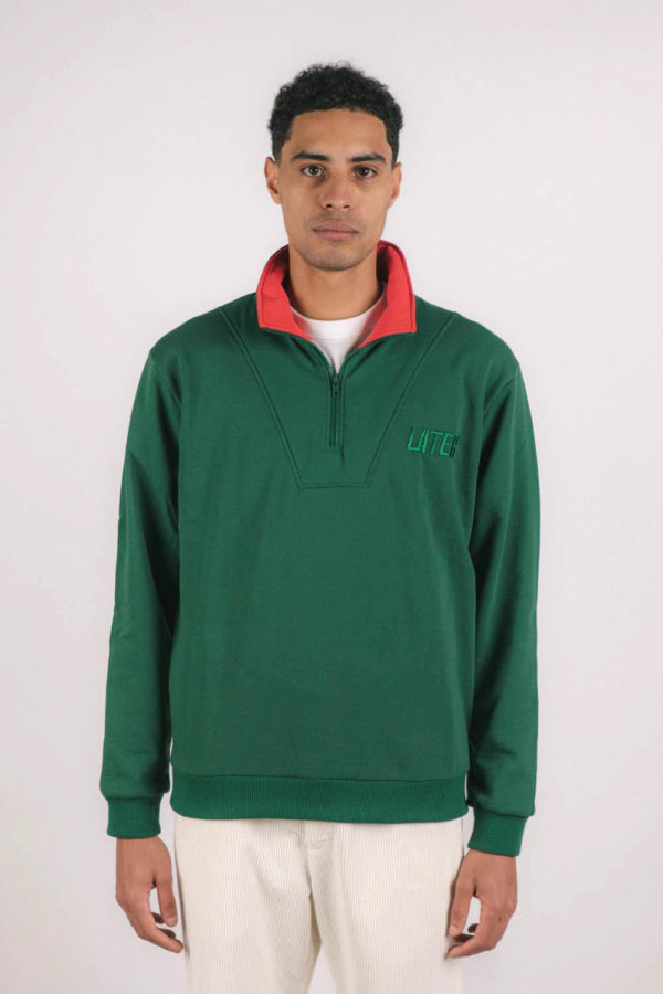 Sweat-shirt col zippé vert et col rouge recyclée, homme