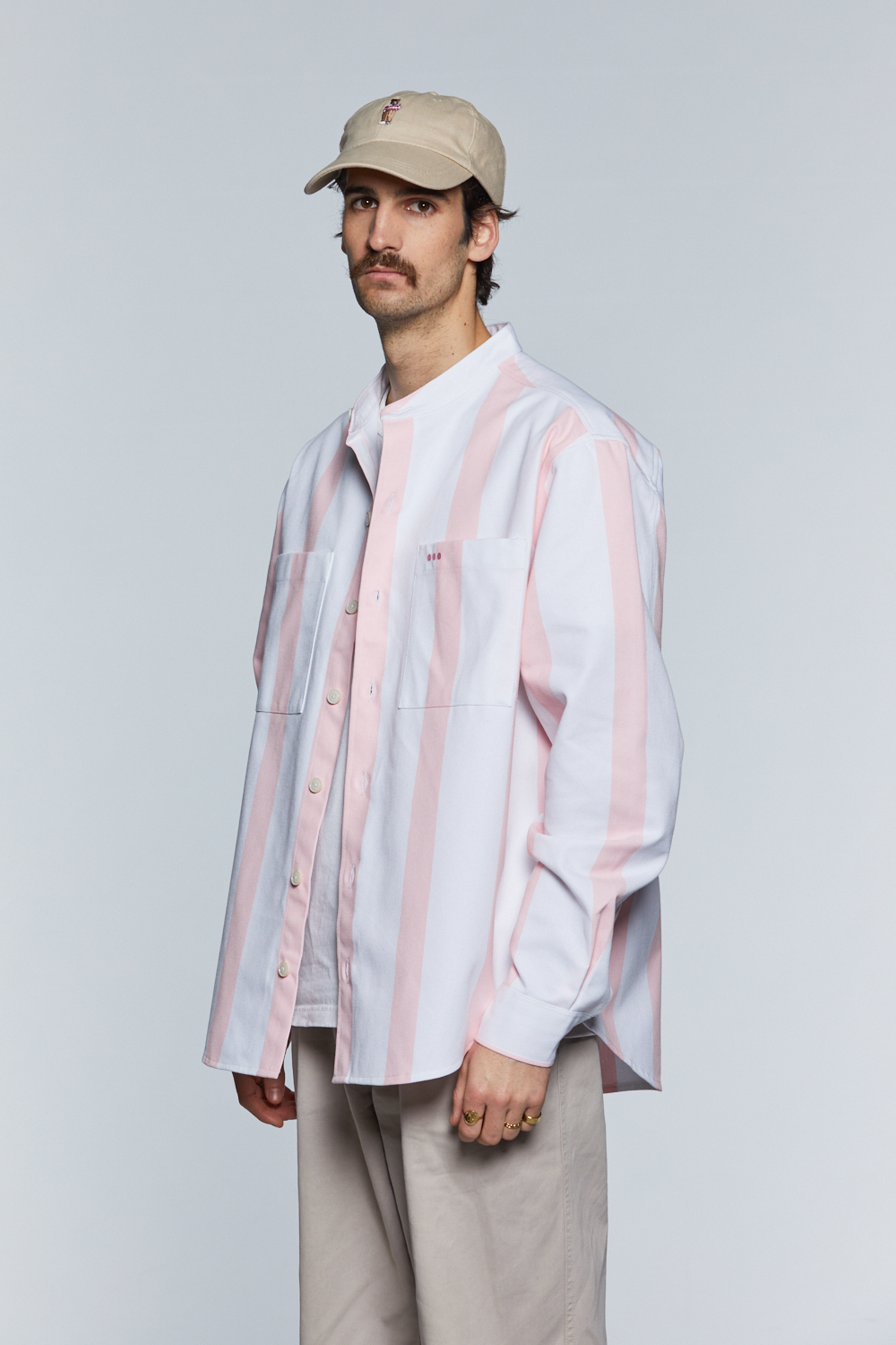 Surchemise oversize à rayures rose et écru en coton recyclé pour homme