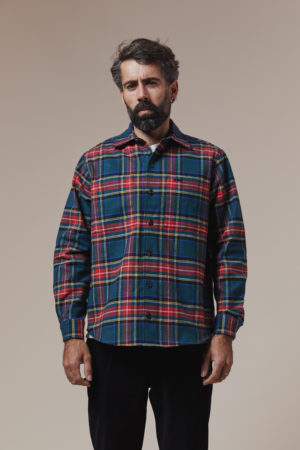 Chemise à carreaux en flanelle de coton recyclé pour homme, douce et chaude, elle est parfaite pour l'hiver.